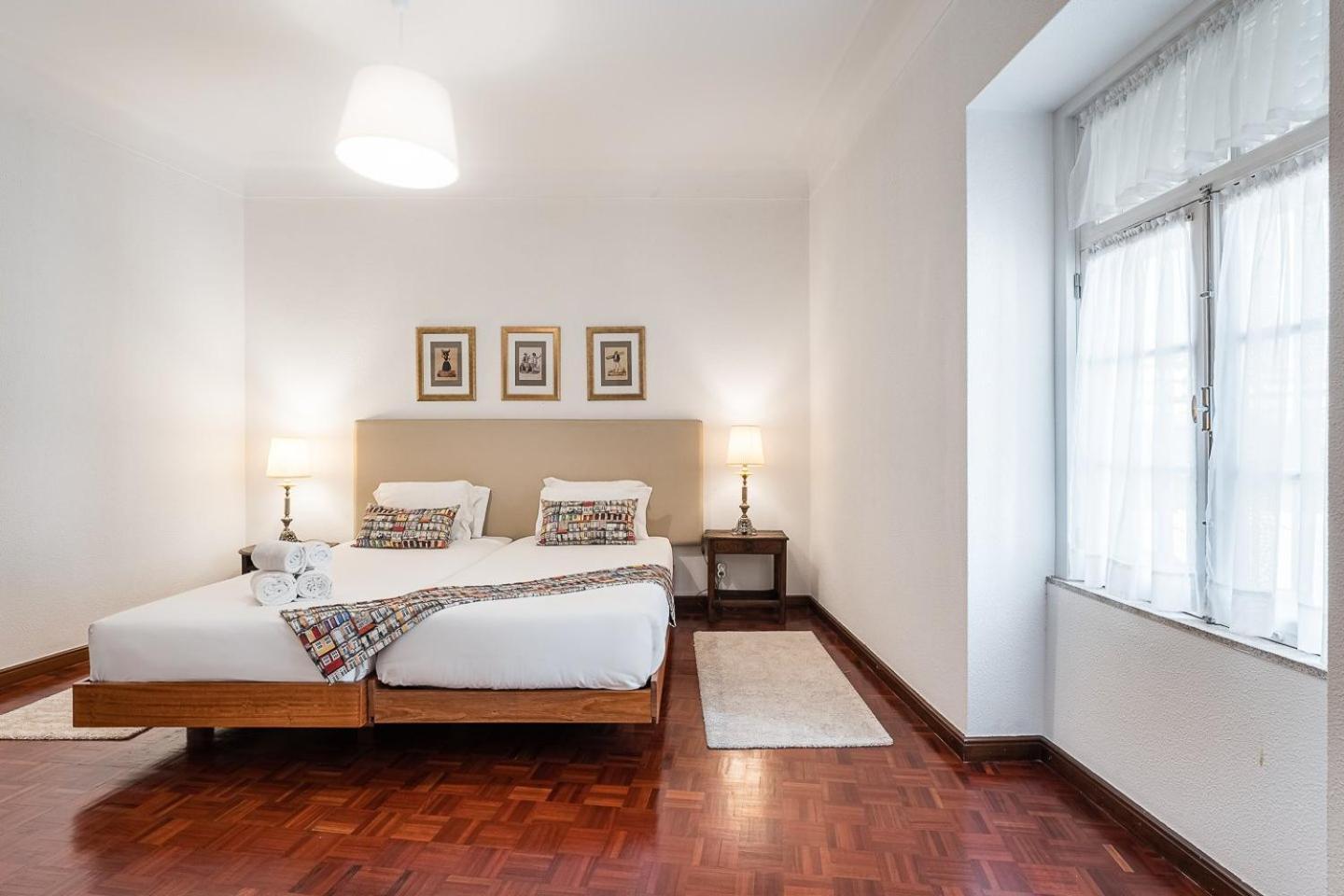 Suites In Flores Porto Exterior photo