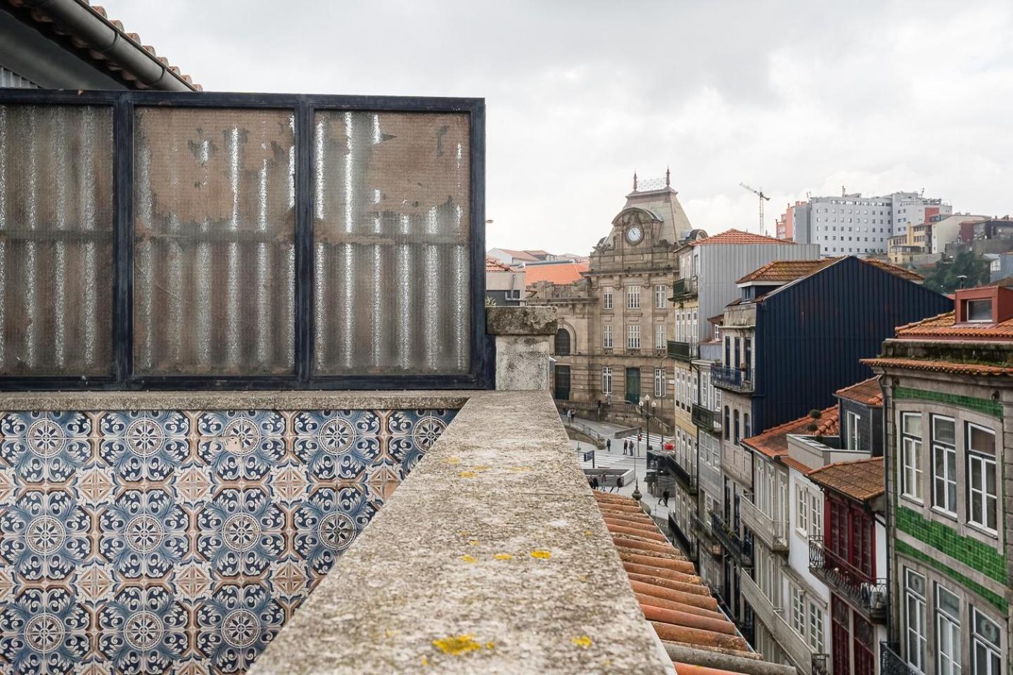 Suites In Flores Porto Exterior photo